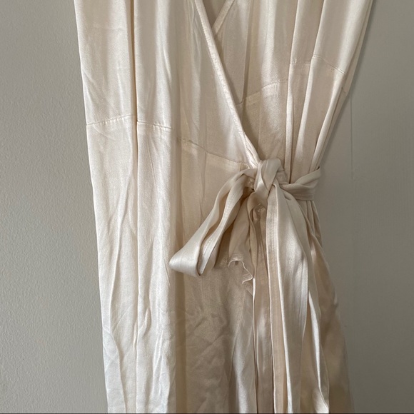 Ghost White Silk Wrap Dress - Picture 4 of 6